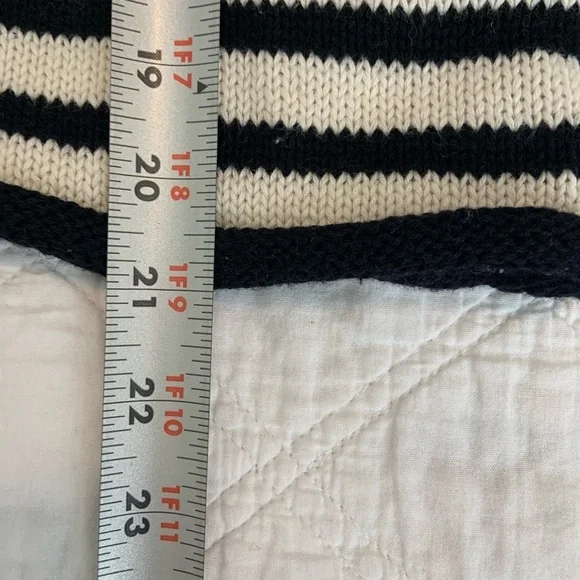 Marled Black and White Crew Neck Sweater‎ with Nautical Stripes Size M - Picture 9 of 12